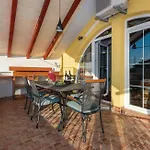 Sunce Dalmacije Villa *